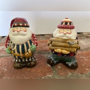 Vintage woodland handyman Santa salt and pepper shakers by Sakura.